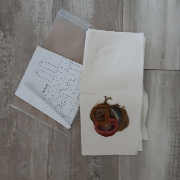 House Cat Embroidery Cross Stitch Kit Calico Station - Picture 3 of 3